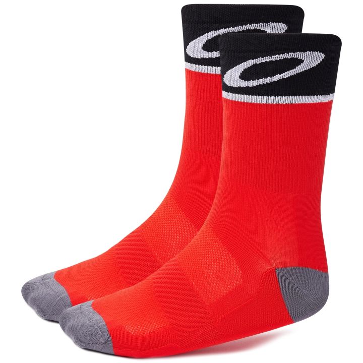 OAKLEY CYCLING SOCKS – RED LINE L