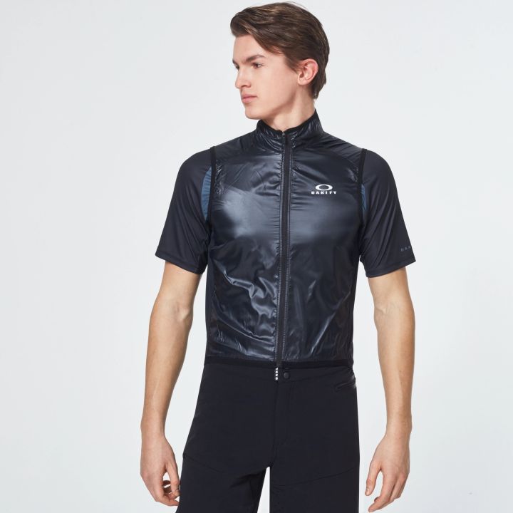 OAKLEY PACKABLE VEST 2.0  – BLACKOUT SMALL