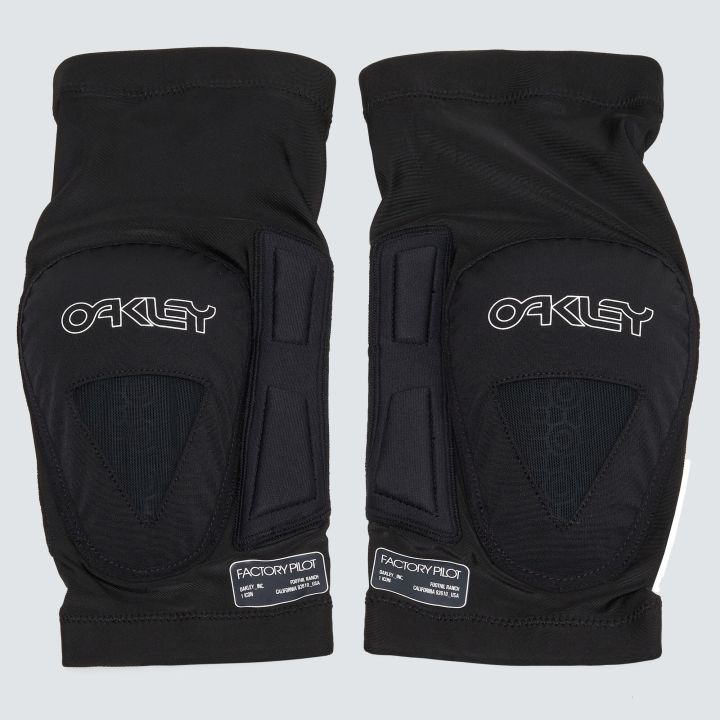 OAKLEY ALL MOUNTAIN RZ-LABs KNEE GUARD – BLACKOUT