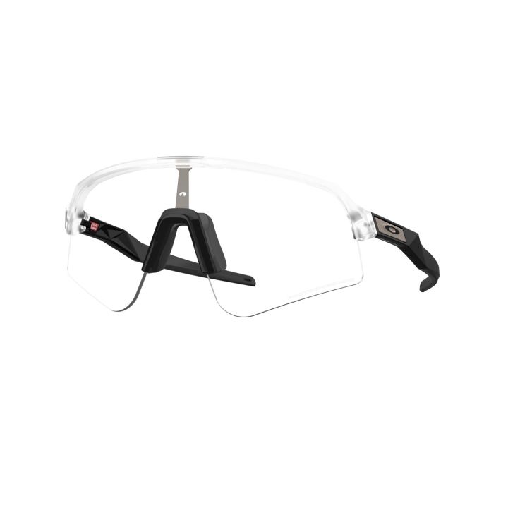 Oakley Sutro Lite Sweep – Matte Clear / Clear to Black Iridium Photochromic