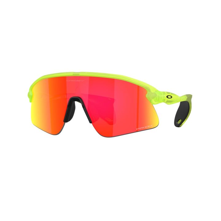 Oakley Stunt Devil – Matte Uranium / Prizm Ruby
